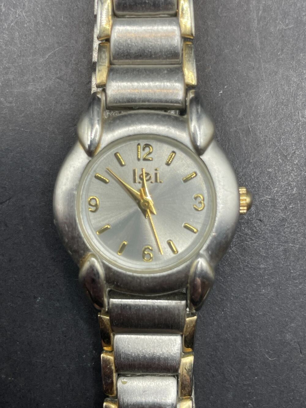 Vtg L.E.I. Women's Watch Silver Gold Tone Stainless Steel 6622 USA Movt